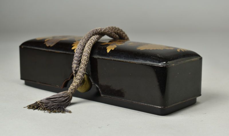 Antique Japanese Maki-e Lacquer Document Box with Floral Design and Nashiji Interior