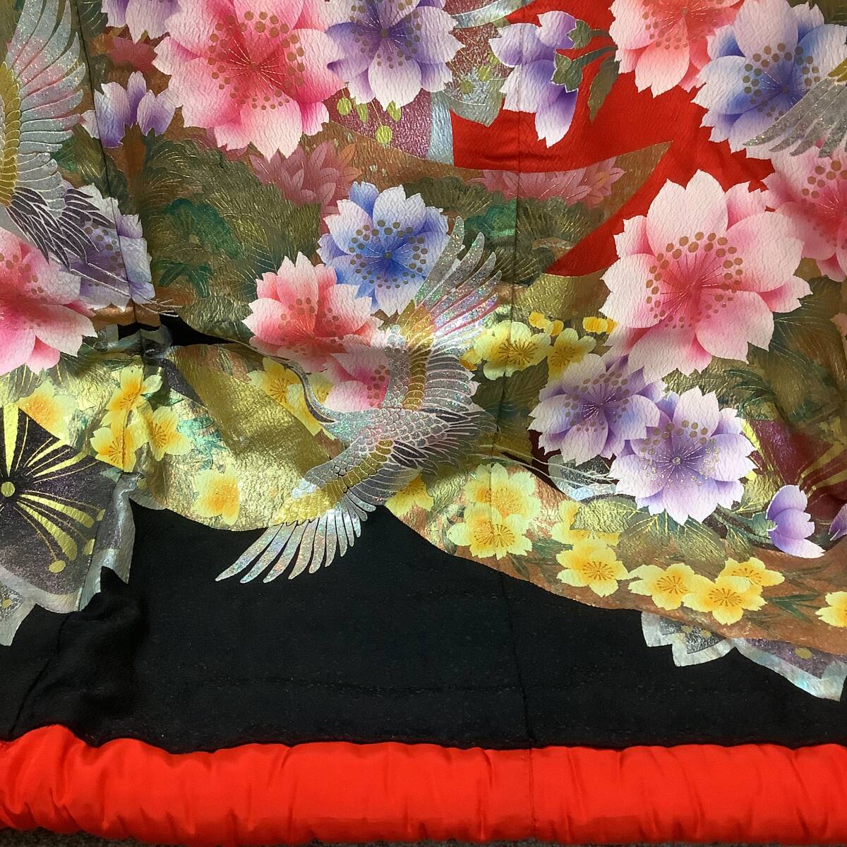 Uchikake Silk Yuzen Wedding Kimono Red Chirimen Gold-Leaf Noshime Cranes