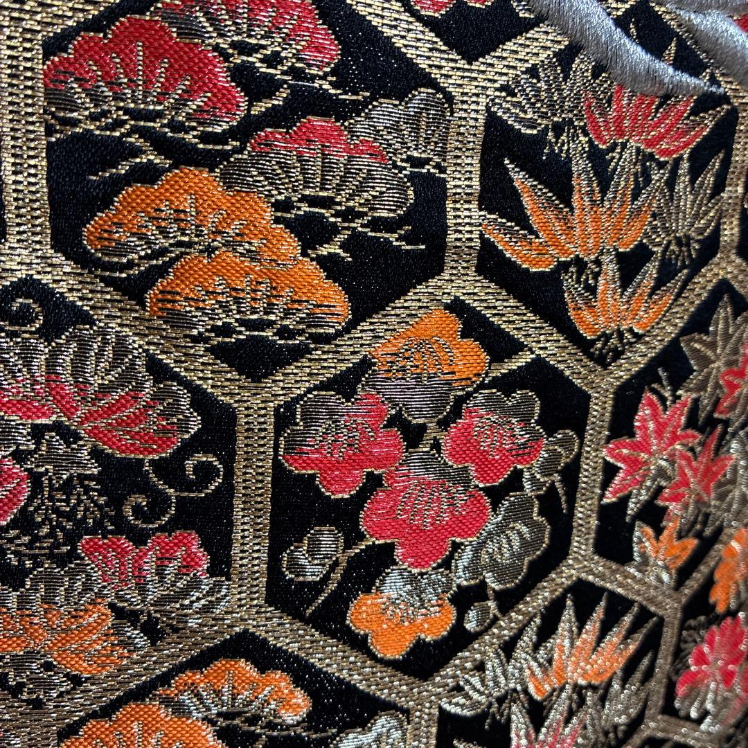 Iro-uchikake Uchikake Wedding Kimono Pure Silk Nishijin-ori Embroidery