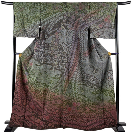 Homongi Silk Kimono with Tsujigahana Kasumi Motif, Bokashi Purple-Red, Lined, Signed M