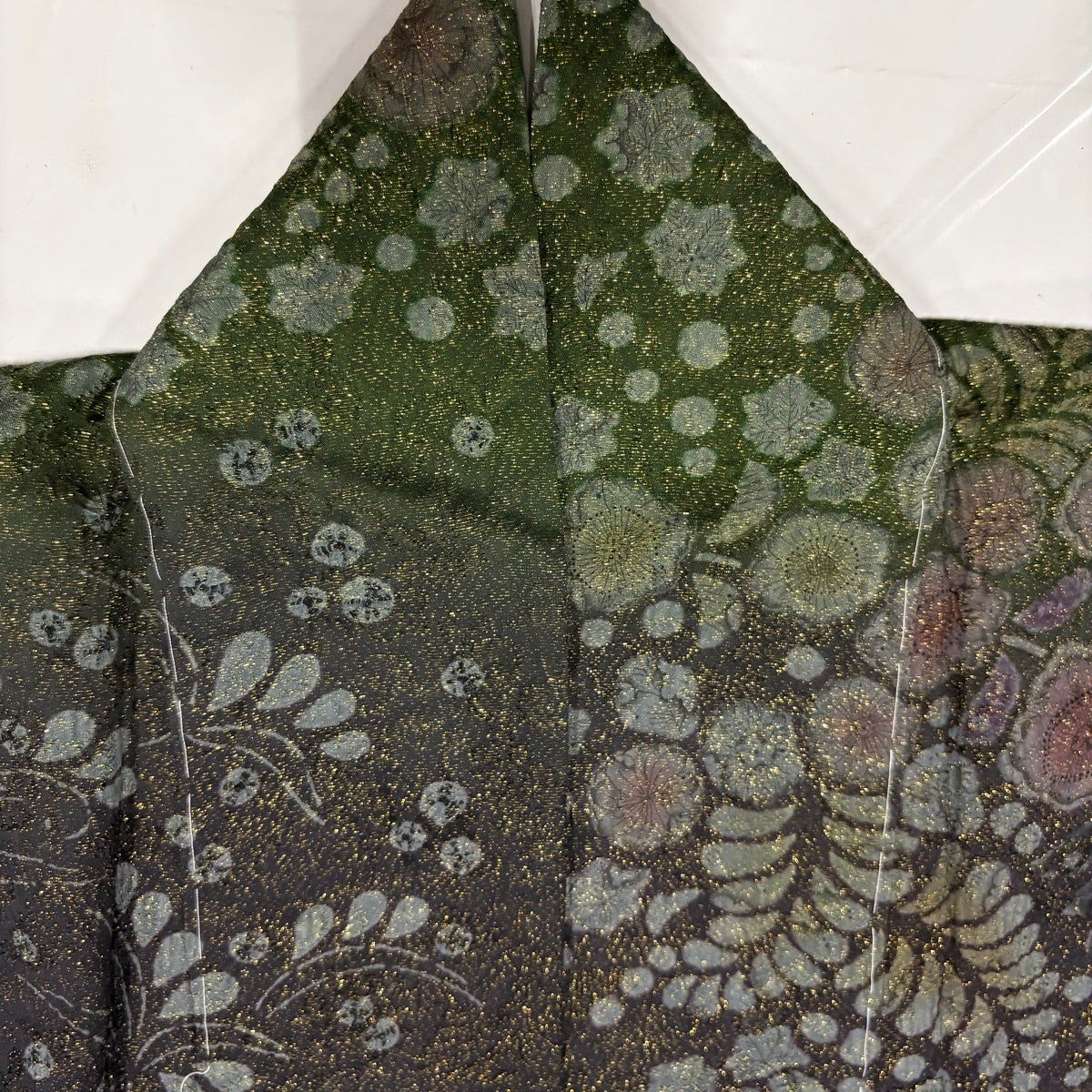 Homongi Silk Kimono with Tsujigahana Kasumi Motif, Bokashi Purple-Red, Lined, Signed M