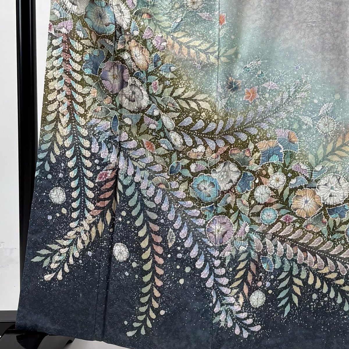 Suisan Kobo Tsujigahana Homongi Silk Kimono Awase Gray-Purple L, Signed