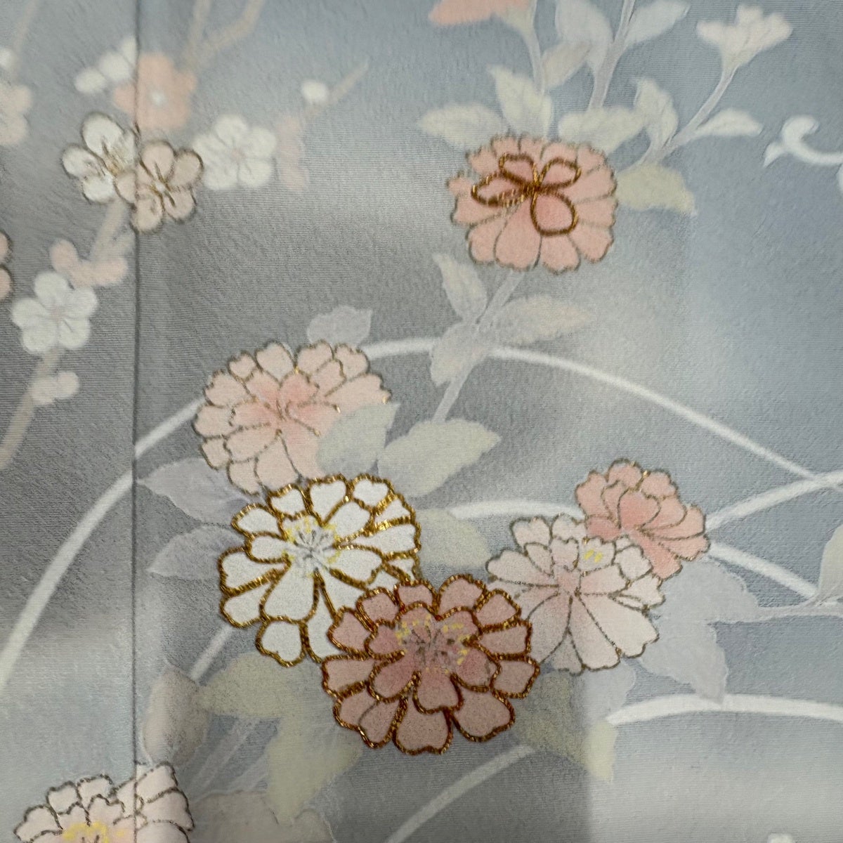 Homongi Silk Kimono Awase with Plum Branch Chrysanthemum Gold Thread Kinsai Light Green M