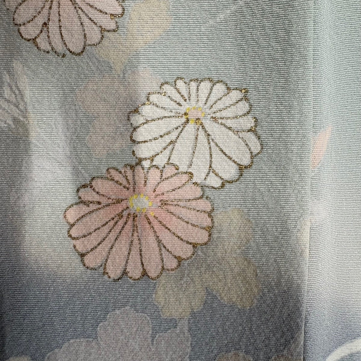 Homongi Silk Kimono Awase with Plum Branch Chrysanthemum Gold Thread Kinsai Light Green M