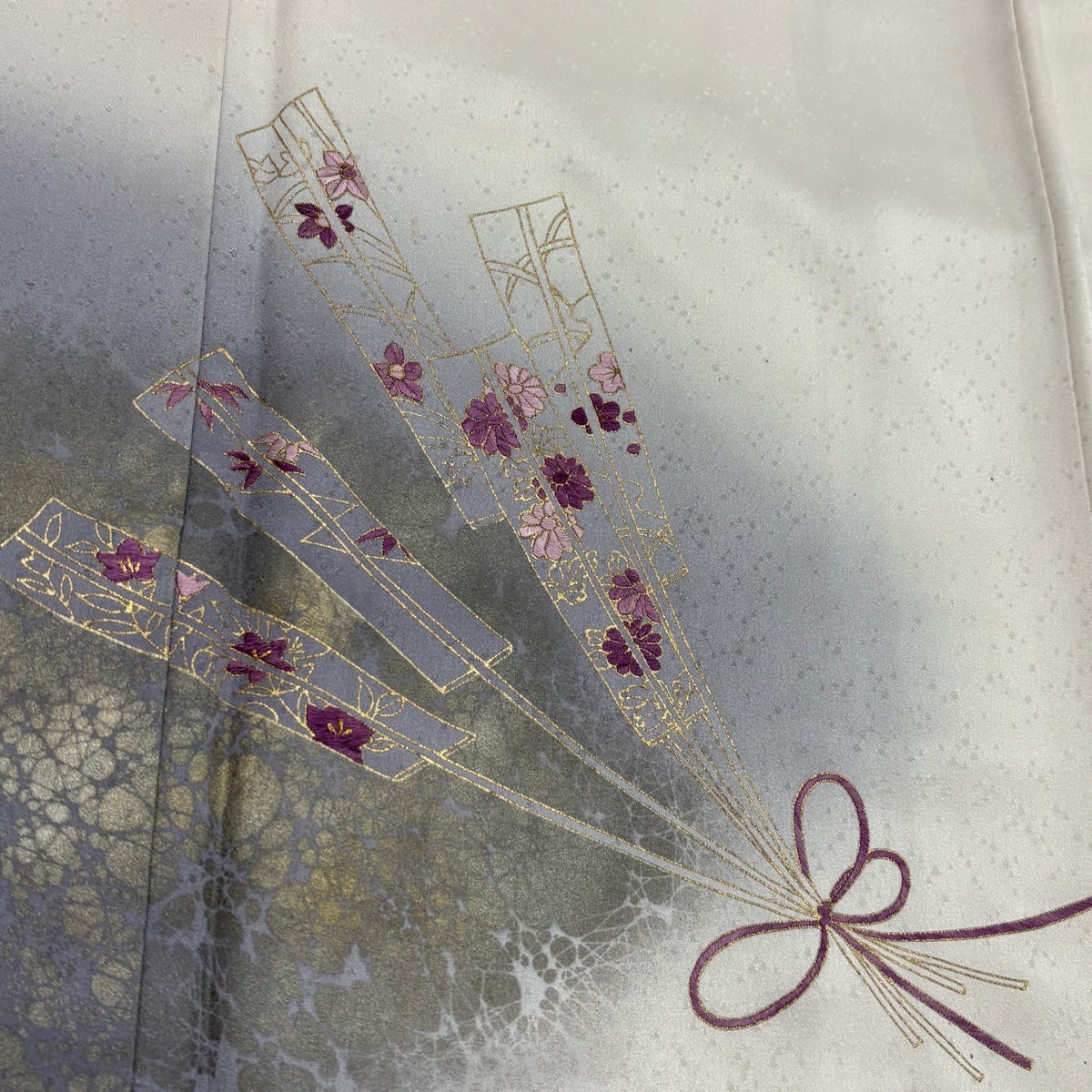 Homongi Silk Kimono Tyrian Purple with Fan Floral Embroidery Gold Leaf, One Crest, Size M