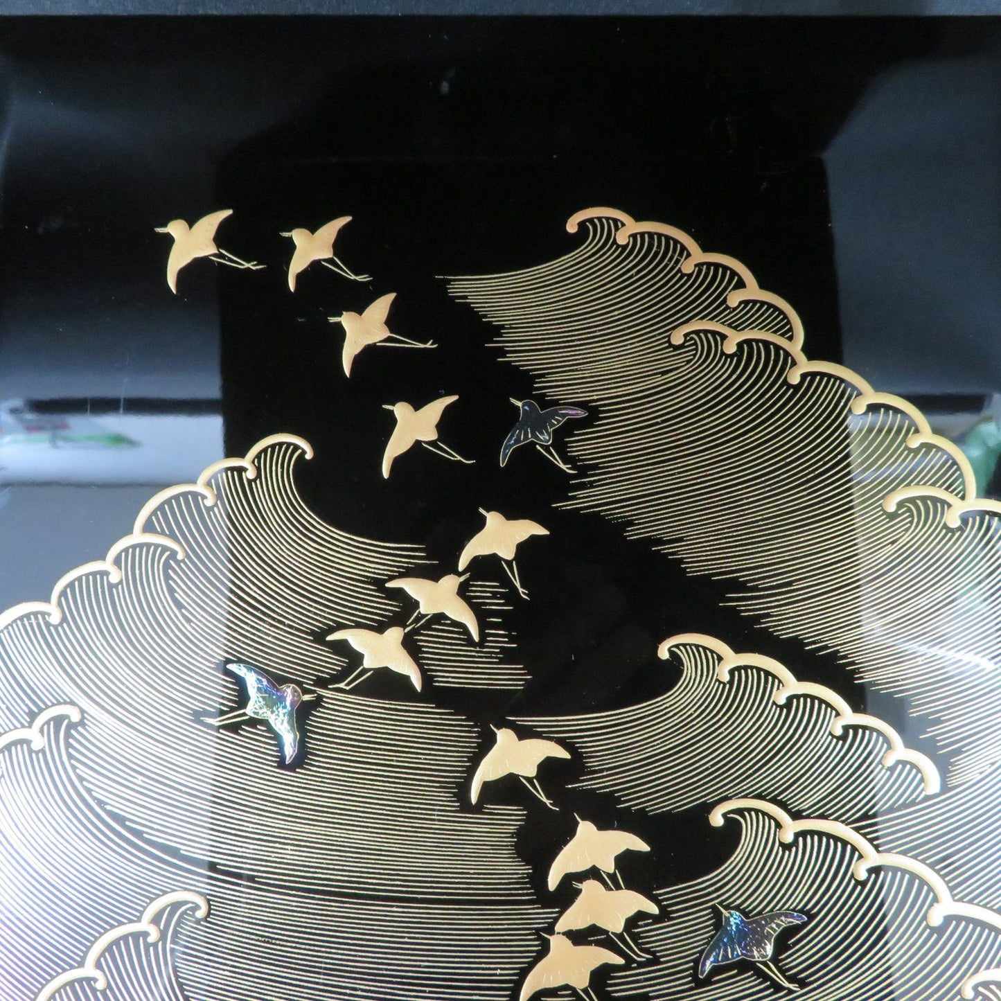 Japanese Lacquerware Tray with Real Gold Maki-e Plovers over Waves Design