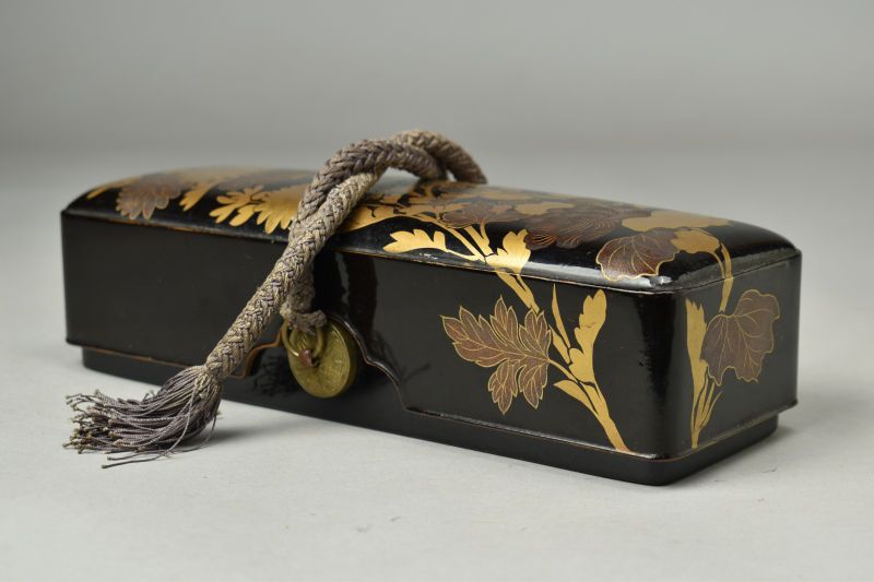 Antique Japanese Maki-e Lacquer Document Box with Floral Design and Nashiji Interior
