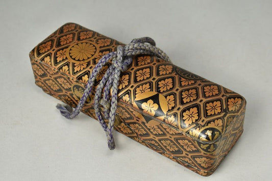 Antique Japanese Maki-e Lacquer Letter Box with Chrysanthemum Design (Fumibako)