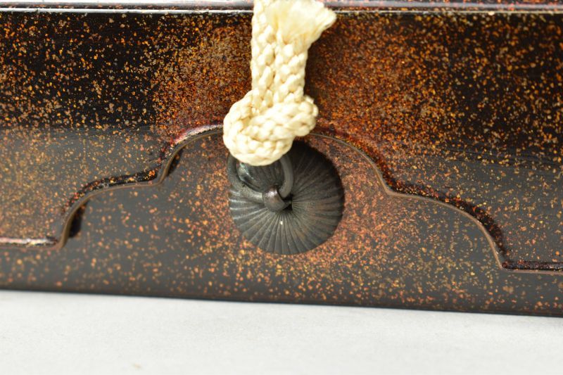 Antont Antique Maki-e Lacquer Letter Box with Cranes and Nashiji Ground