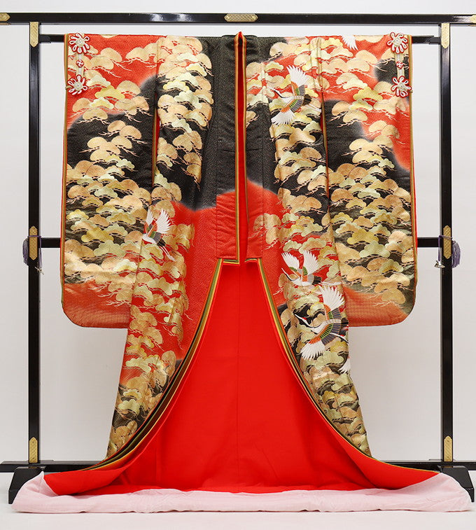 Iro-Uchikake Wedding Kimono Silk Red Black Pine Crane Junihitoe Style
