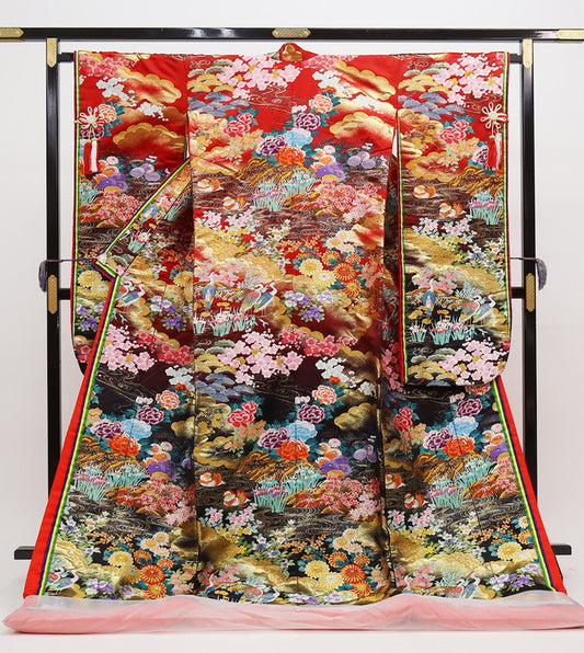 Iro-Uchikake Wedding Kimono Silk Red Black Four Seasons Floral Yae-gasane