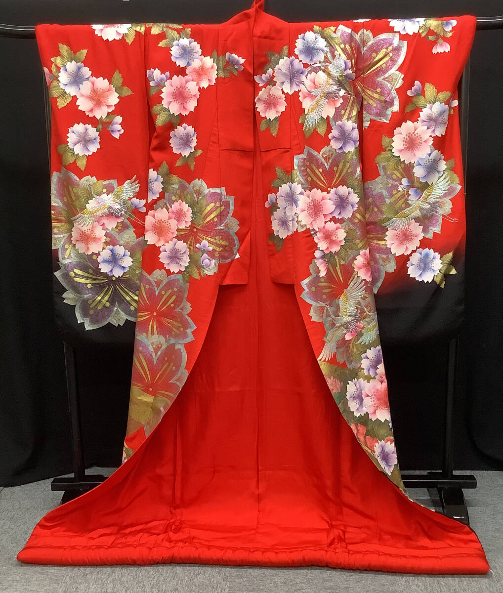 Uchikake Silk Yuzen Wedding Kimono Red Chirimen Gold-Leaf Noshime Cranes