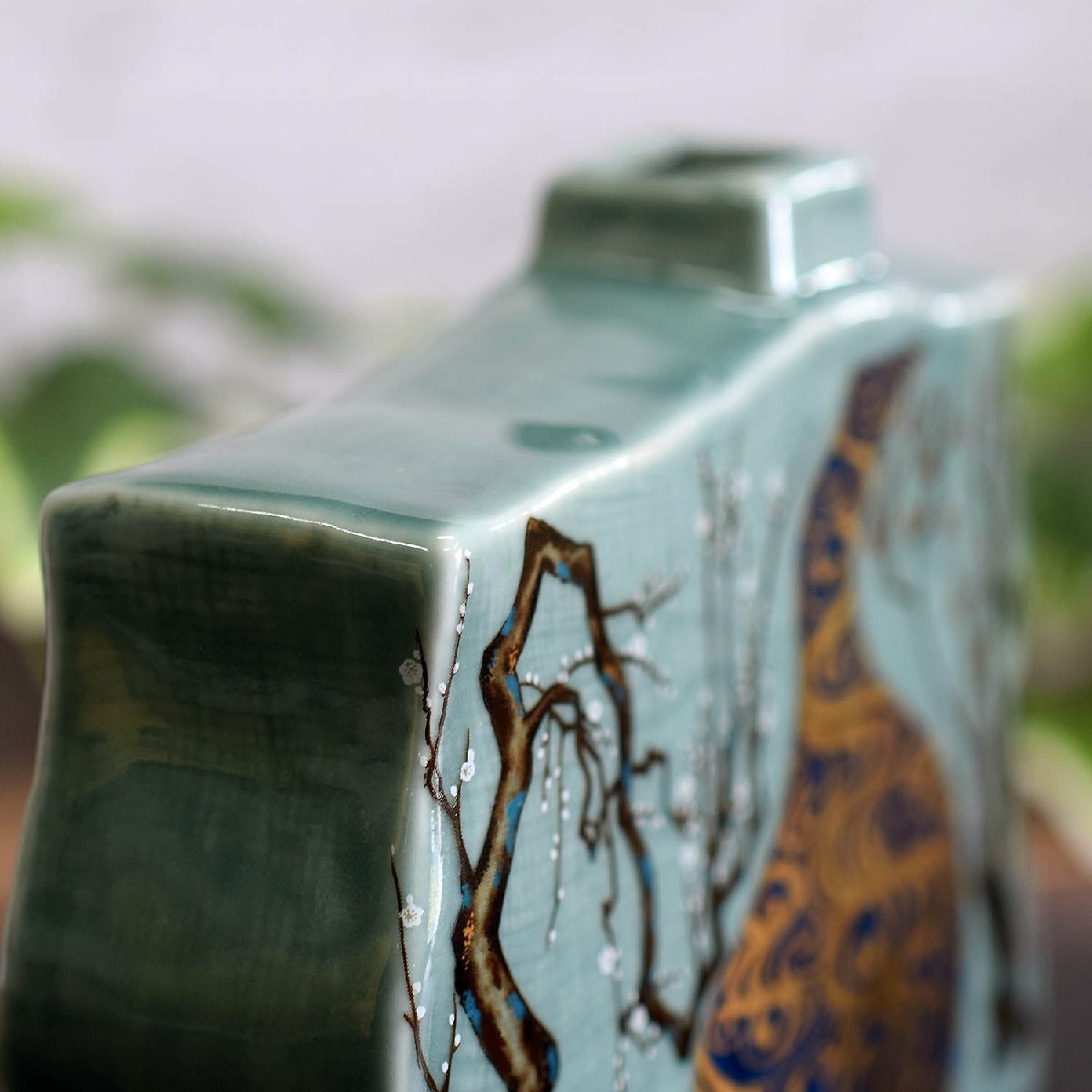 Kutani-yaki Ceramic Bud Vase, Korin Plum Design, Shozan Kiln, Made in Japan