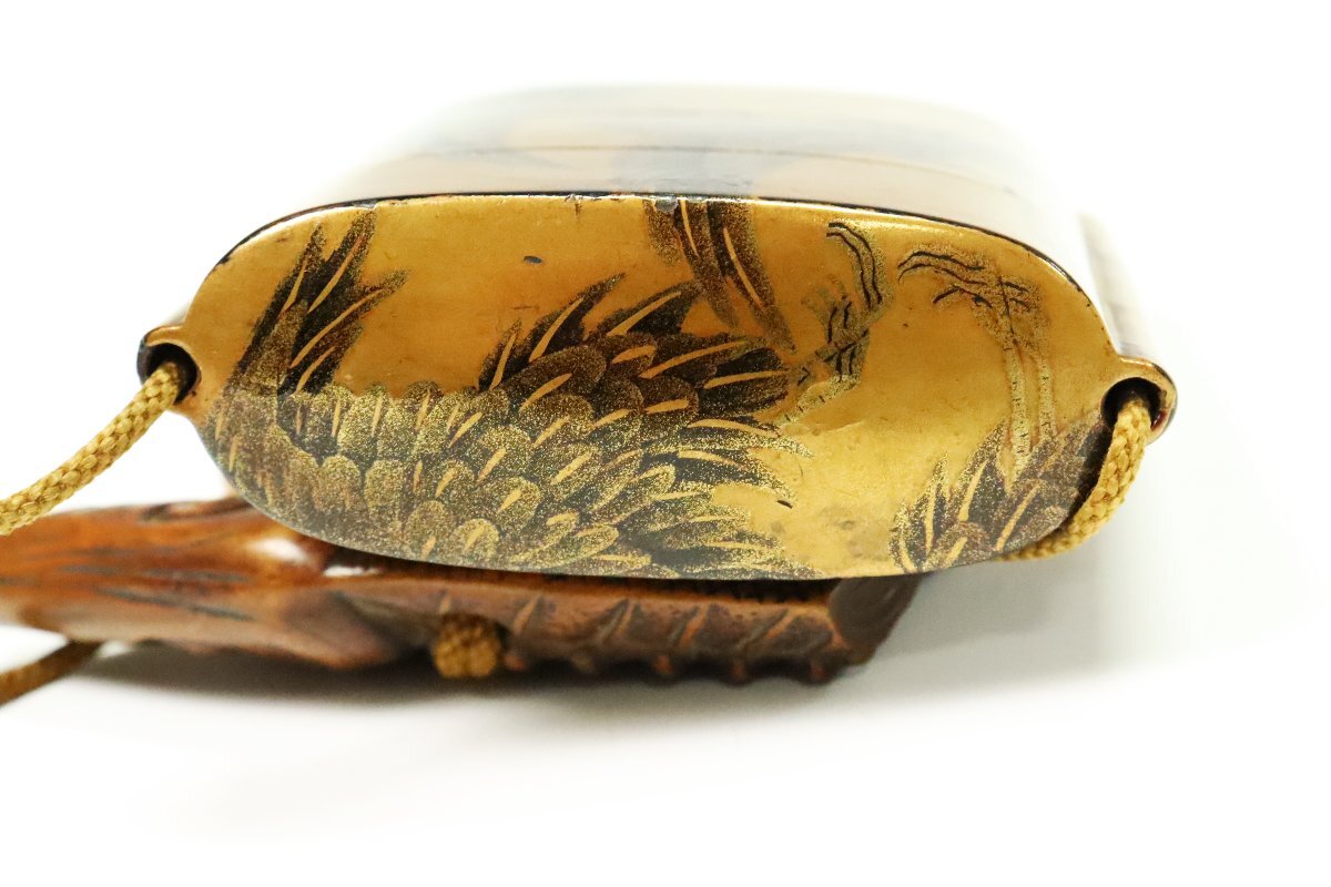 Edo Period Inro Three-Case Gold Maki-e Togidashi Crane Design with Wooden Fish Netsuke