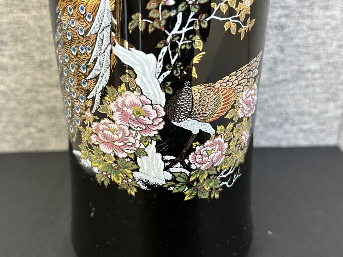 Kutani Ware Peacock Vase Black and Gold Flower Vessel Height 27 cm