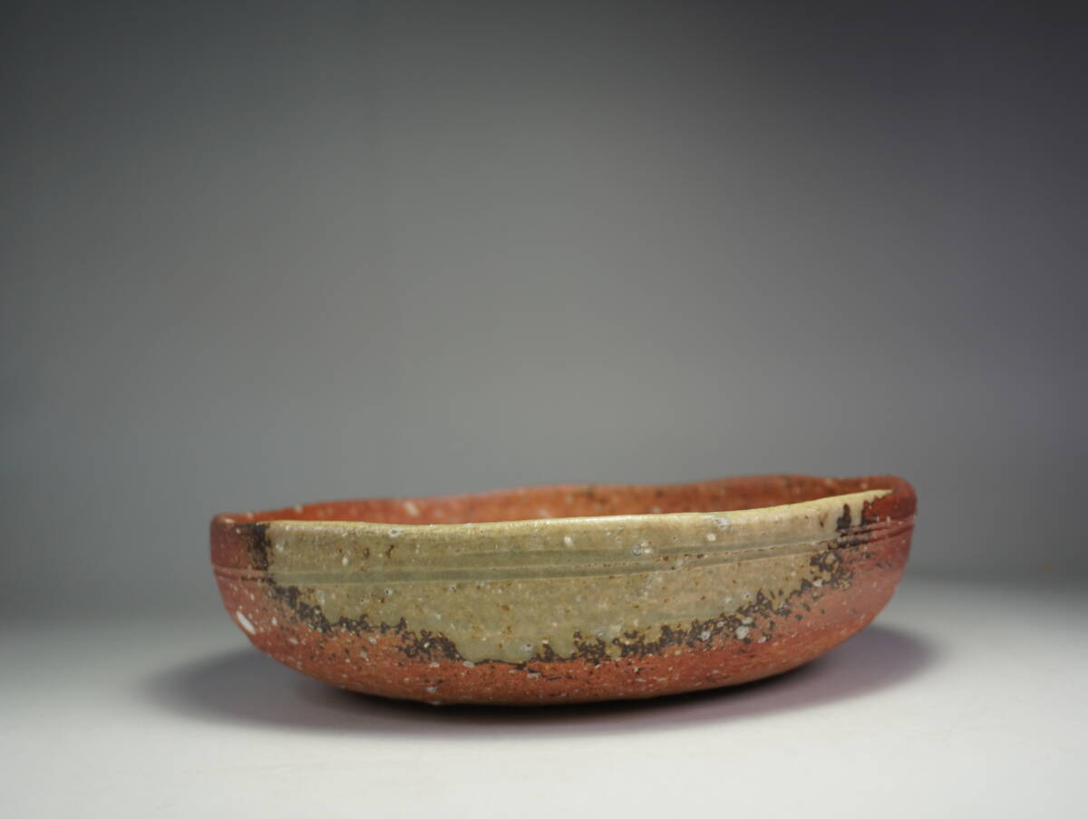 Shigaraki Haiki Ash Container by Takahashi Rakusai, Tea Ceremony, with Signed Box