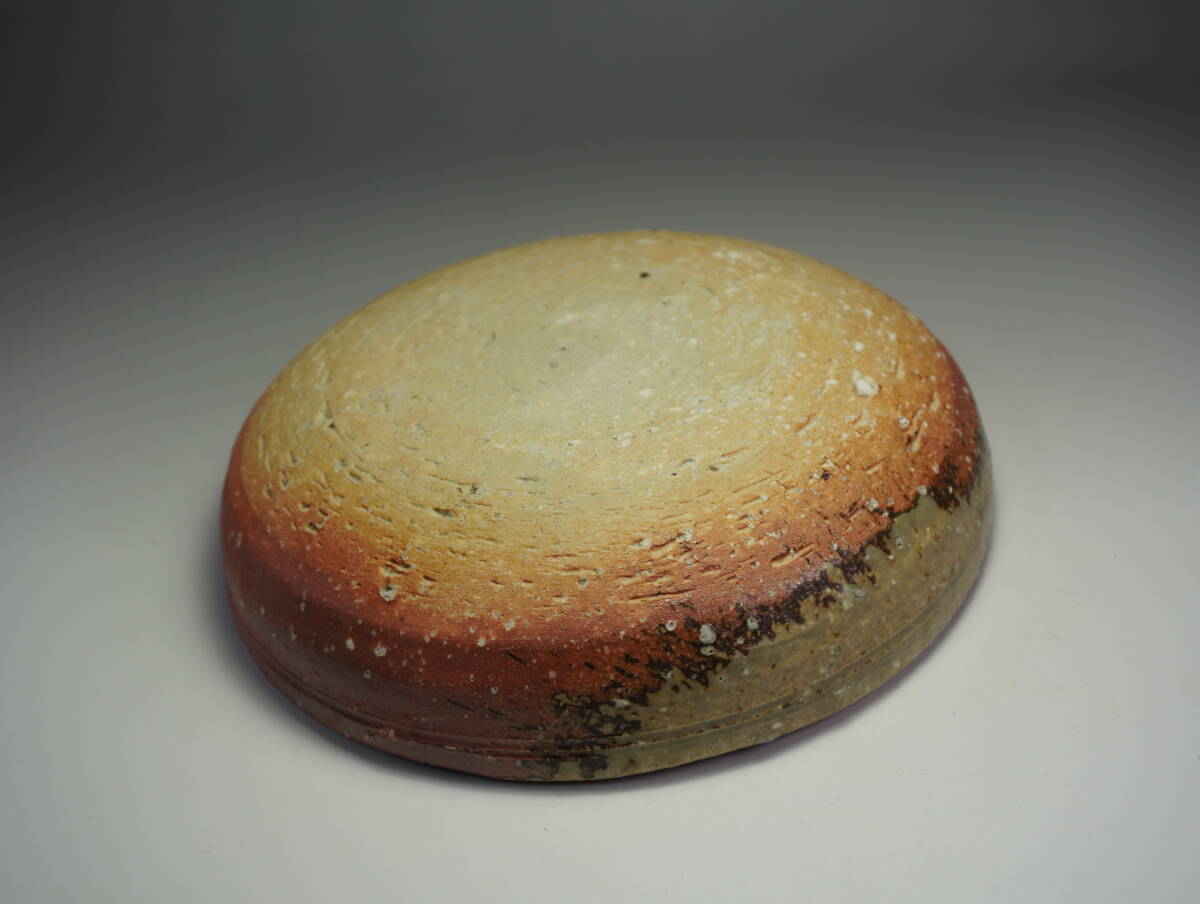 Shigaraki Haiki Ash Container by Takahashi Rakusai, Tea Ceremony, with Signed Box