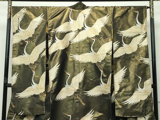 Kawashima Orimono Nishijin Uchikake Bridal Kimono Karaori Crane Motif Black Gold