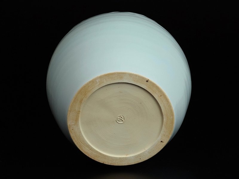 Shimizu Uichi Horaiji Impressed Thistle Jar, Living National Treasure, Signed Box