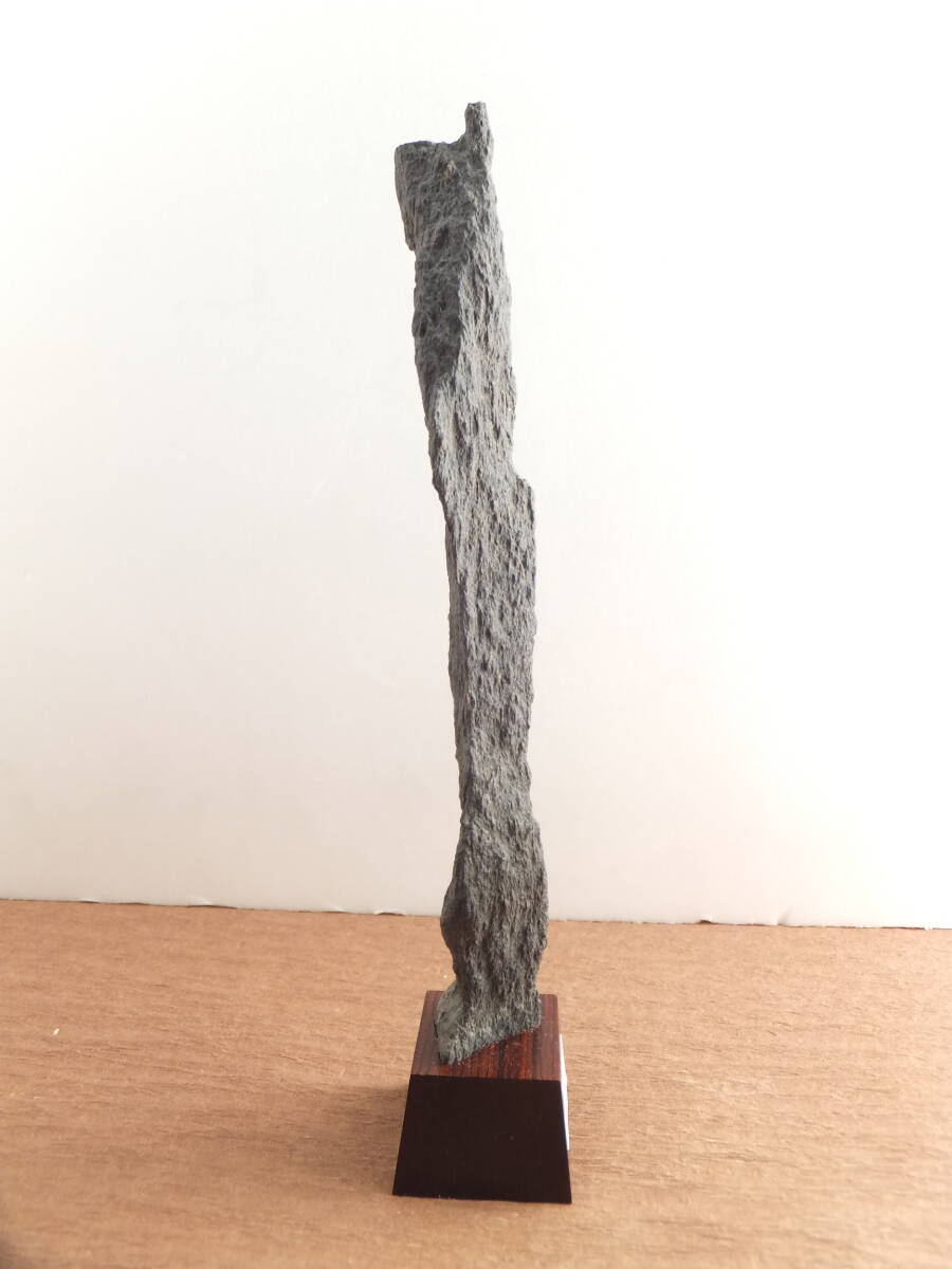 Sajigawa Suiseki Viewing Stone, Figure Form, Titled Wakashu, with Daiza and Box