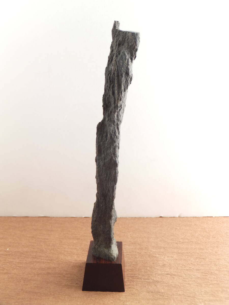 Sajigawa Suiseki Viewing Stone, Figure Form, Titled Wakashu, with Daiza and Box