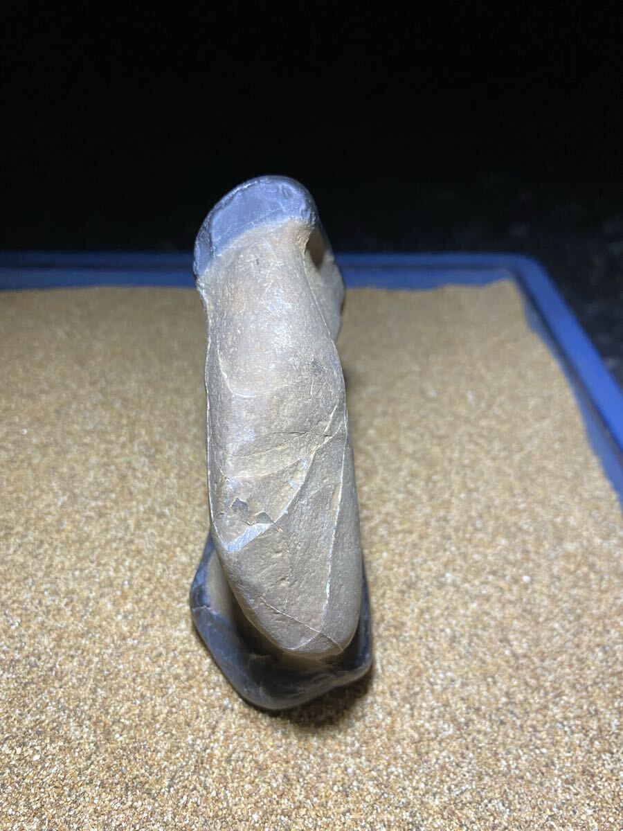 Abekawa-ishi Suiseki Viewing Stone Named Tasuki-gake Natural Pattern Stone