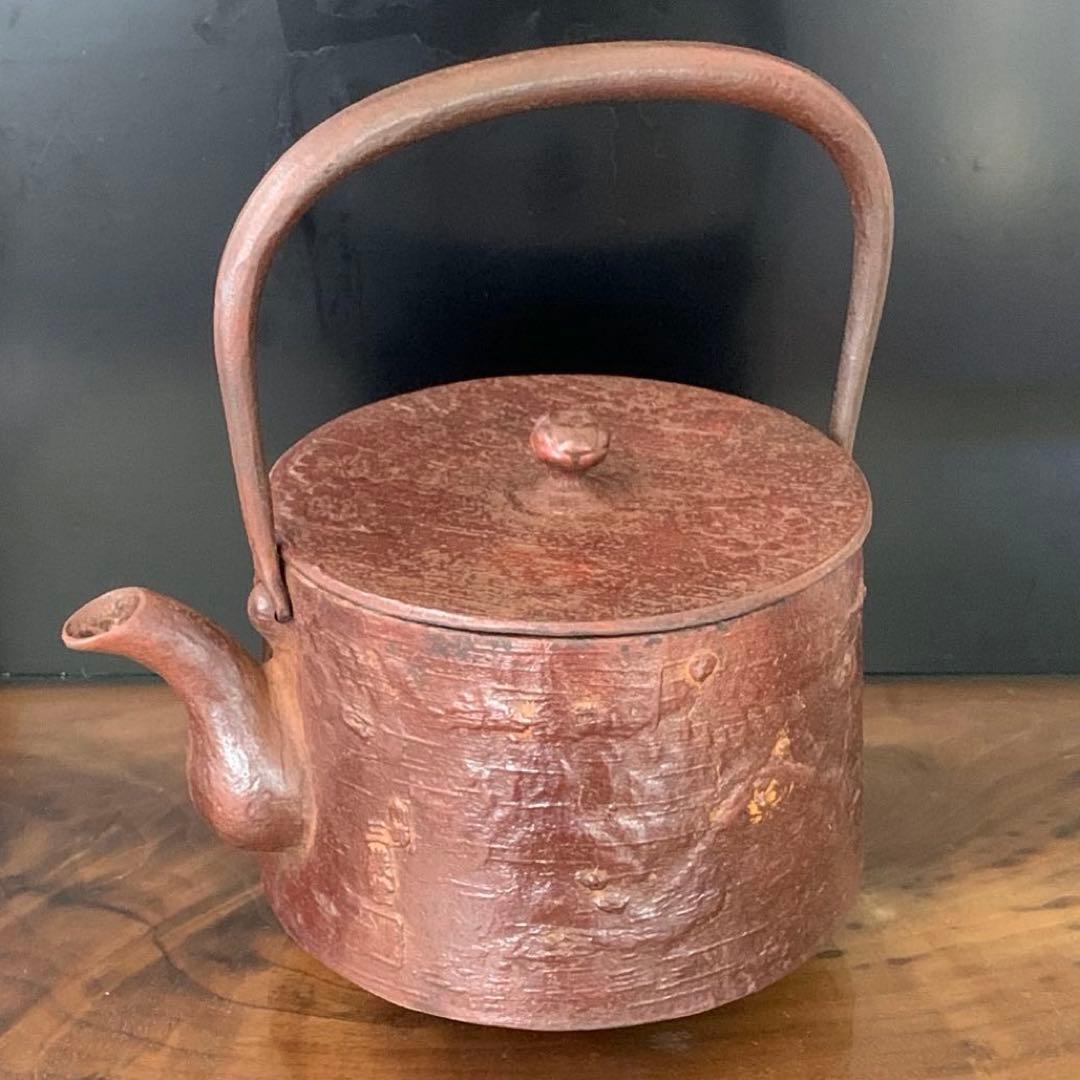 Keisen (Sentaro Kumagai) Sankondo Nanbu Tetsubin Iron Kettle Cherry Bark Zundo