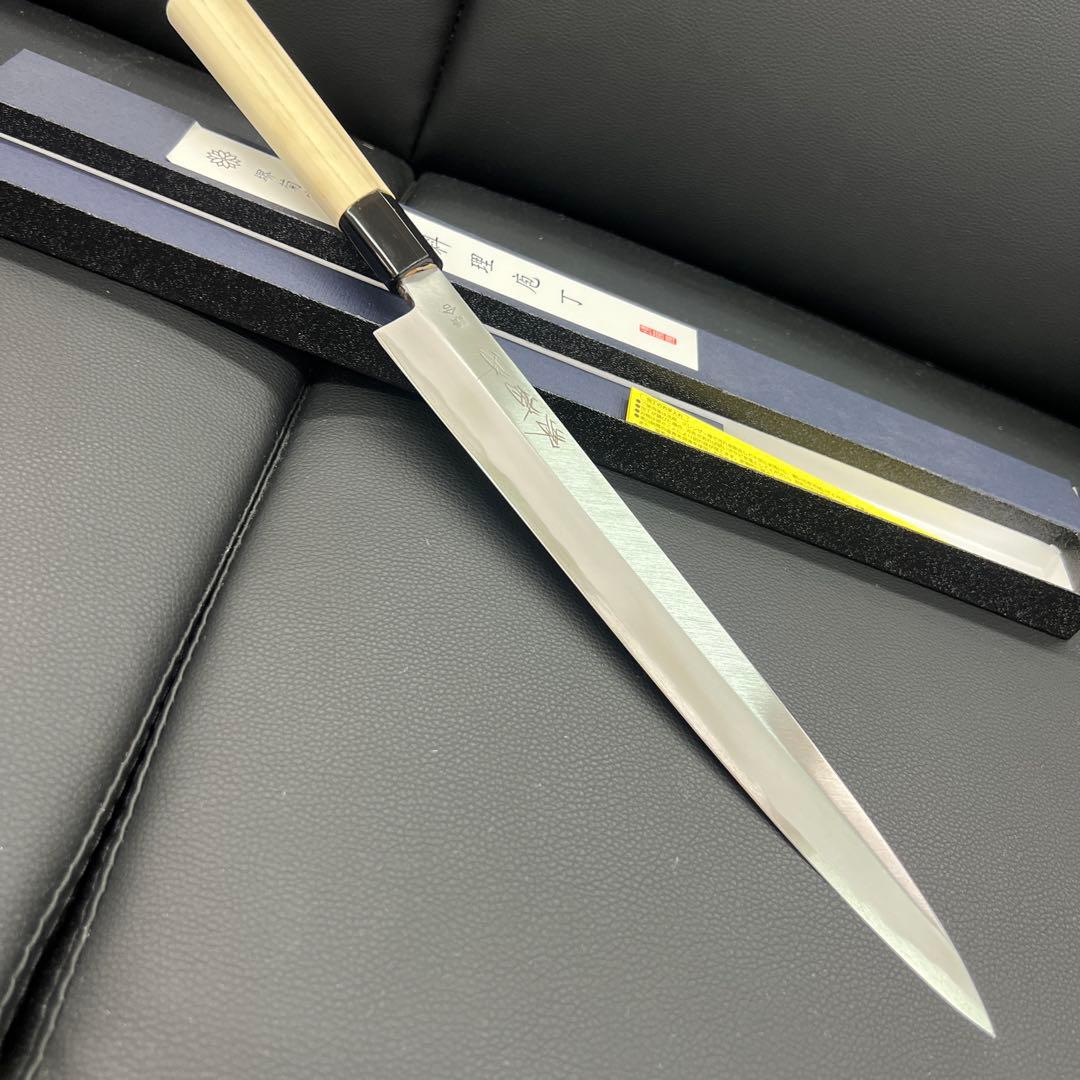Sakai Kikumori Yanagiba Sashimi Knife Hagane Forged Right Single-Bevel 270mm