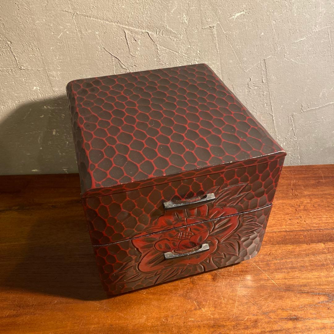 Showa Retro Kamakura-bori Carved Wood Two-Drawer Small Chest Sewing Box