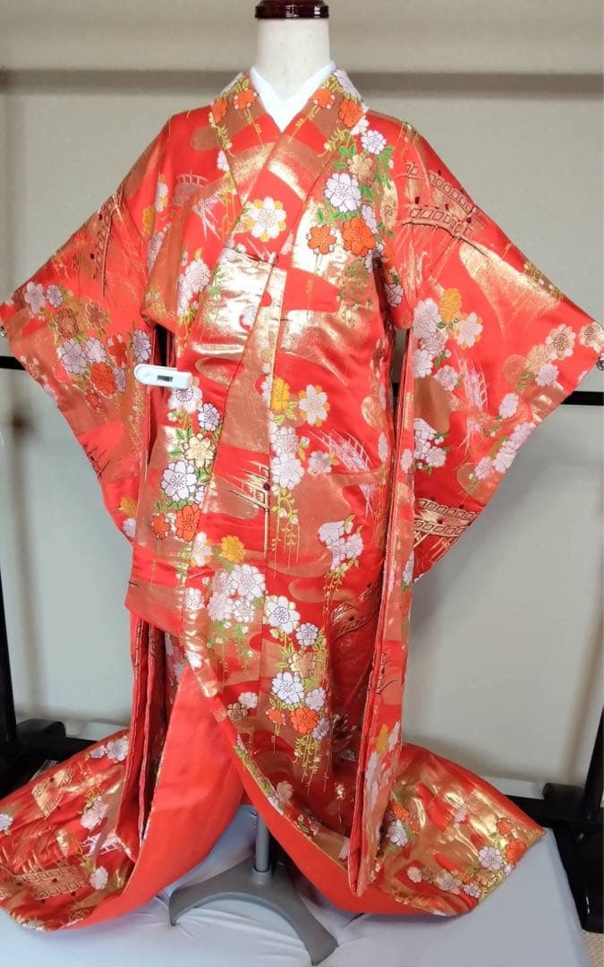 Iro-Uchikake Silk Wedding Kimono with Weeping Cherry Blossom Design, Orange Red