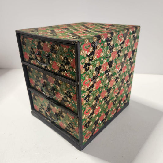 Showa Retro Chiyogami Small Wooden Chest of Drawers Three-Tier Storage Box