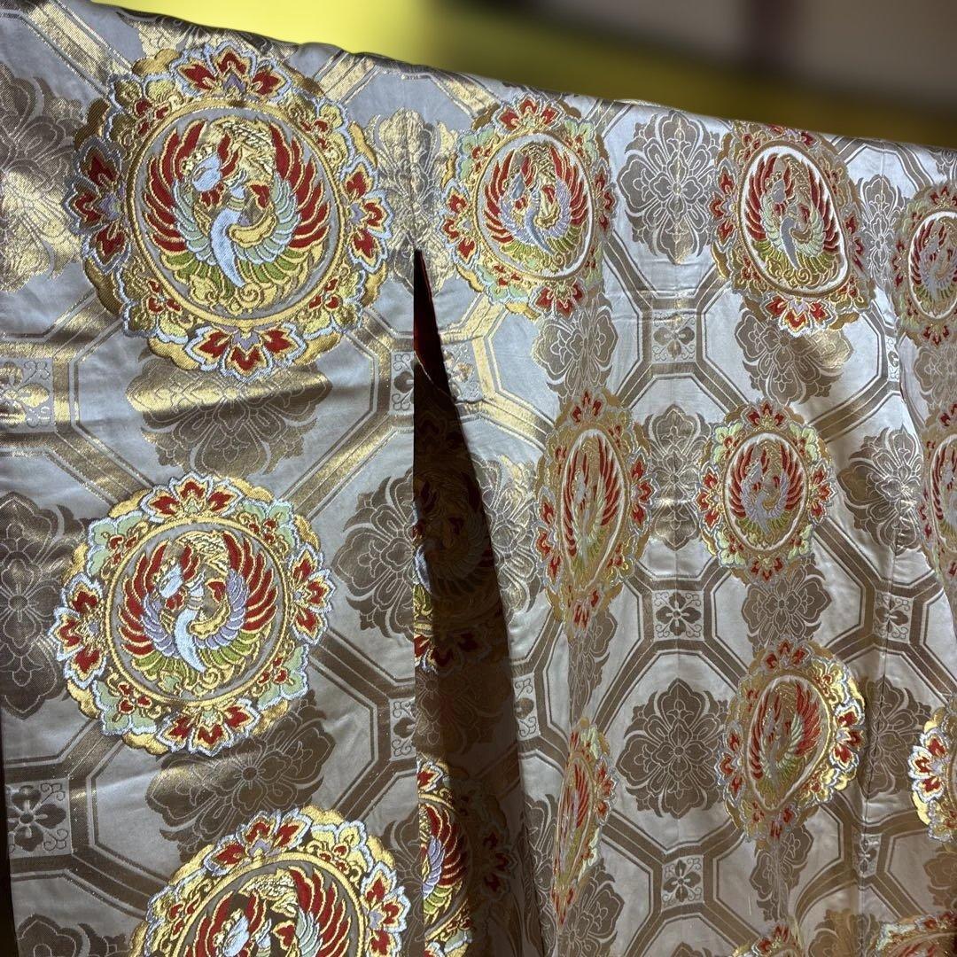 Uchikake Wedding Kimono Color Uchikake Nishijin-ori Silk White Gold Ground
