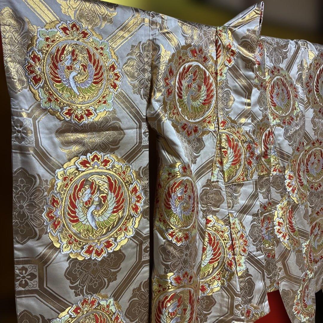 Uchikake Wedding Kimono Color Uchikake Nishijin-ori Silk White Gold Ground