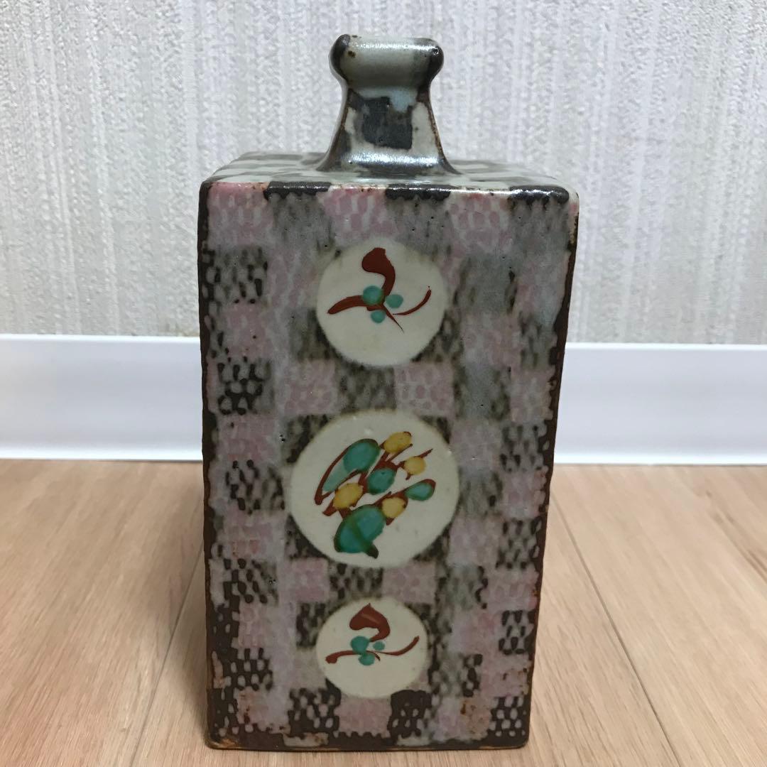 Tatsuzo Shimaoka Jomon Zogan Square Vase Mashiko Ware with Akae Floral Design