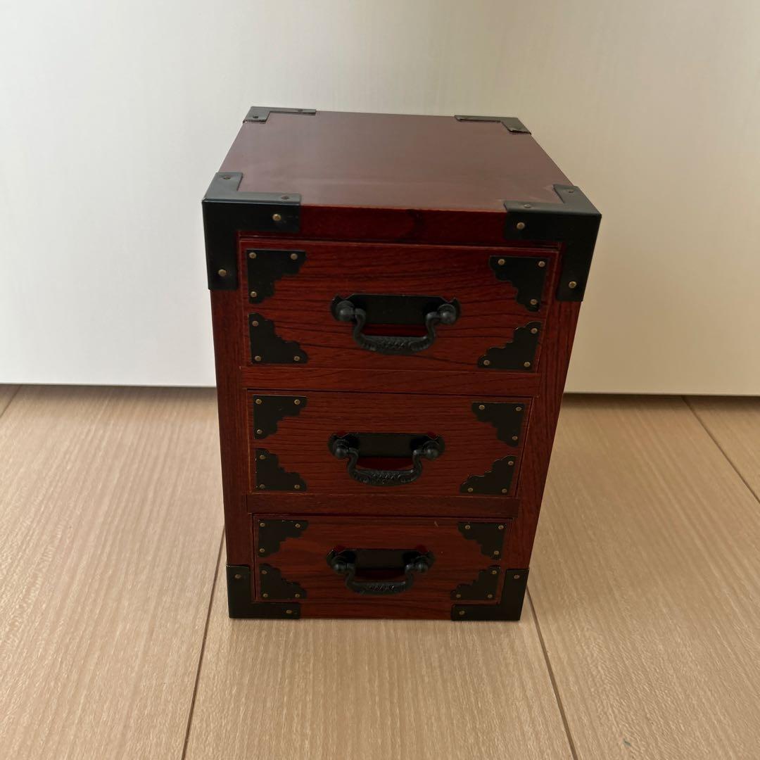 Hida Takayama Keyaki Wood Small Chest of Drawers Three-Tier Mini Tansu