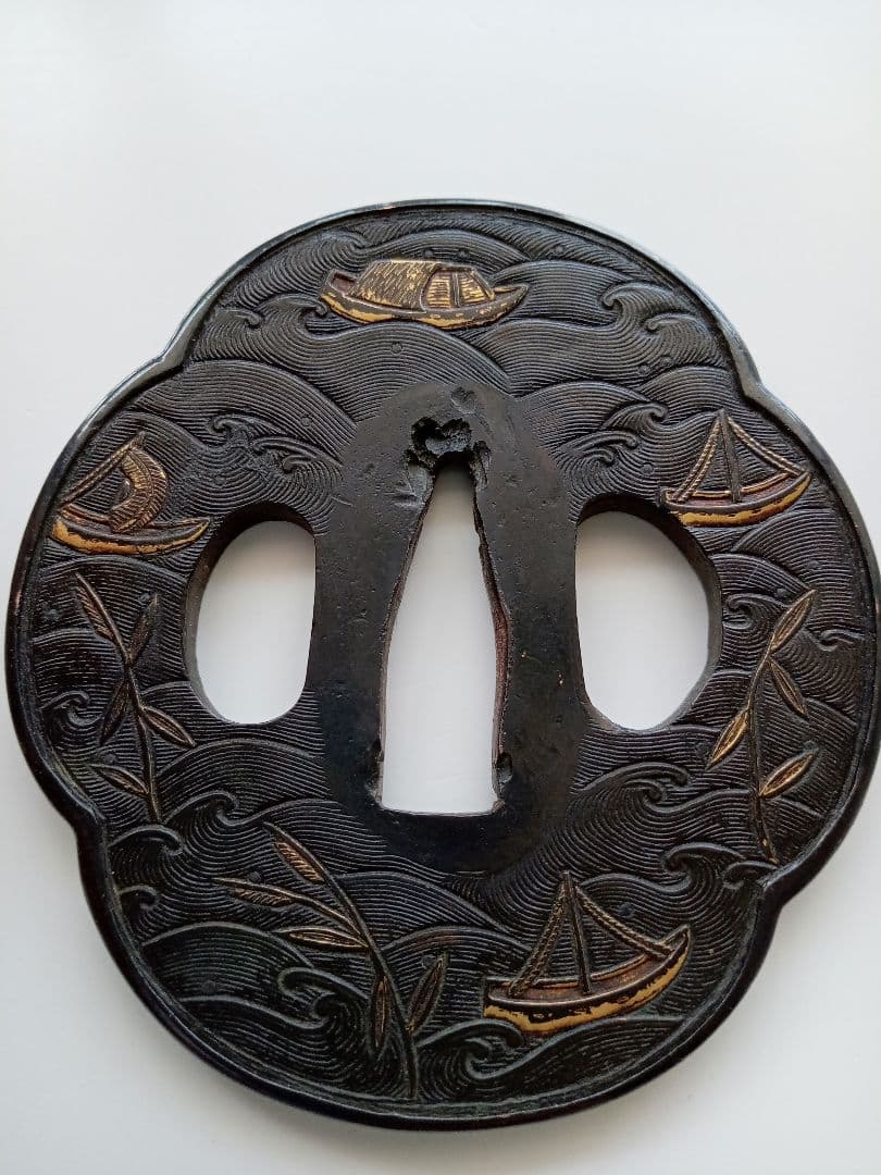 Ko-Kinko Tsuba Momoyama Period Mokko Sword Guard with NBTHK Certificate