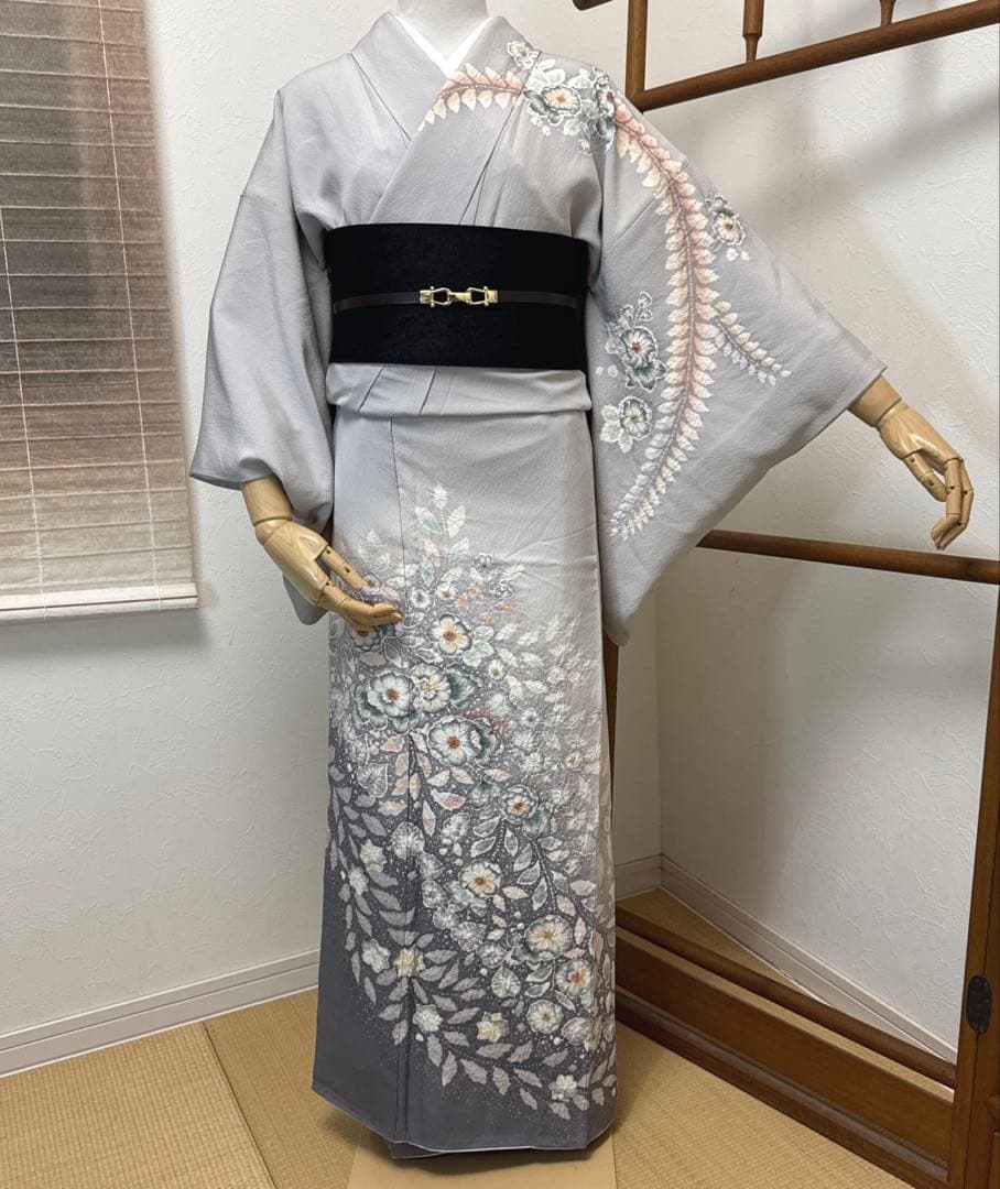 Artist Silk Houmongi Kimono Tsujigahana Shibori Hand-Painted Awase Gray Signed