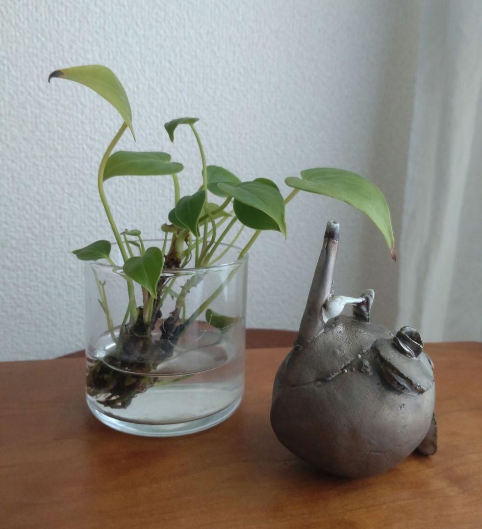Kentaro Kawabata Silver-Glaze Avant-Garde Ceramic Objet, Hand-Built Porcelain with Glass