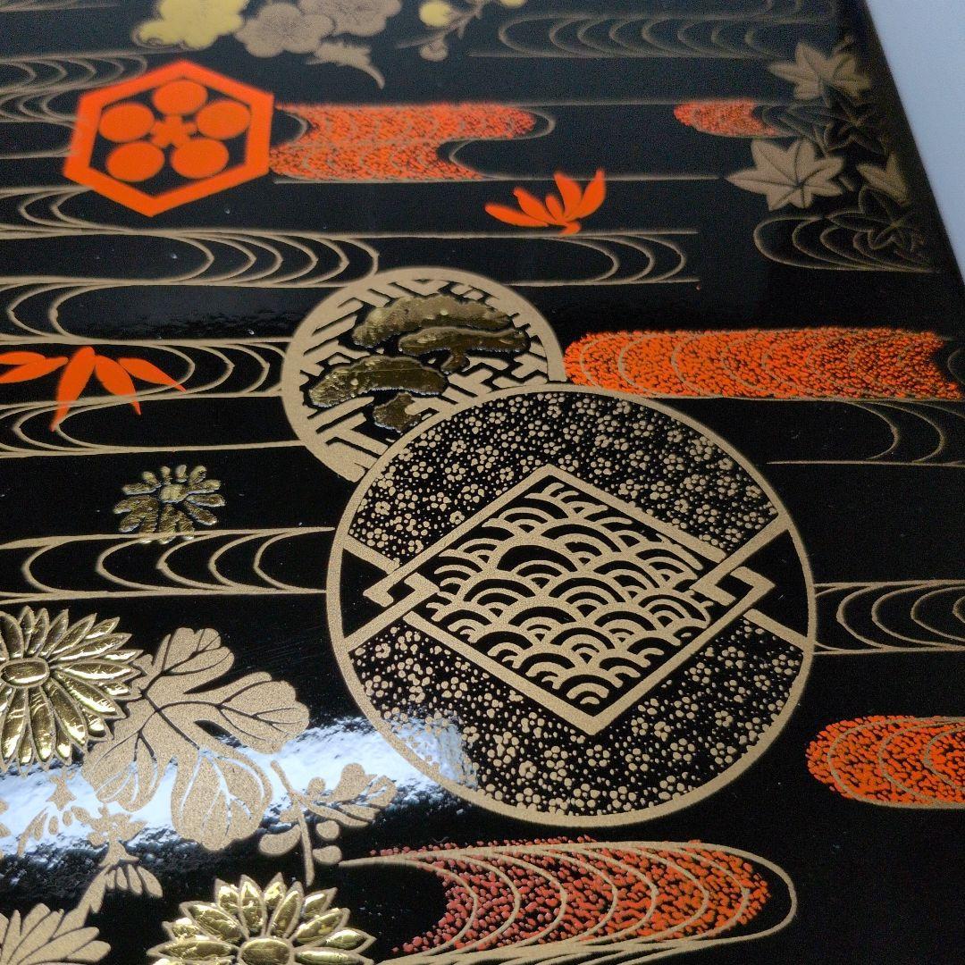 Japanese Lacquer Suzuribako Writing Box, Maki-e Chrysanthemum Pine Flowing Water