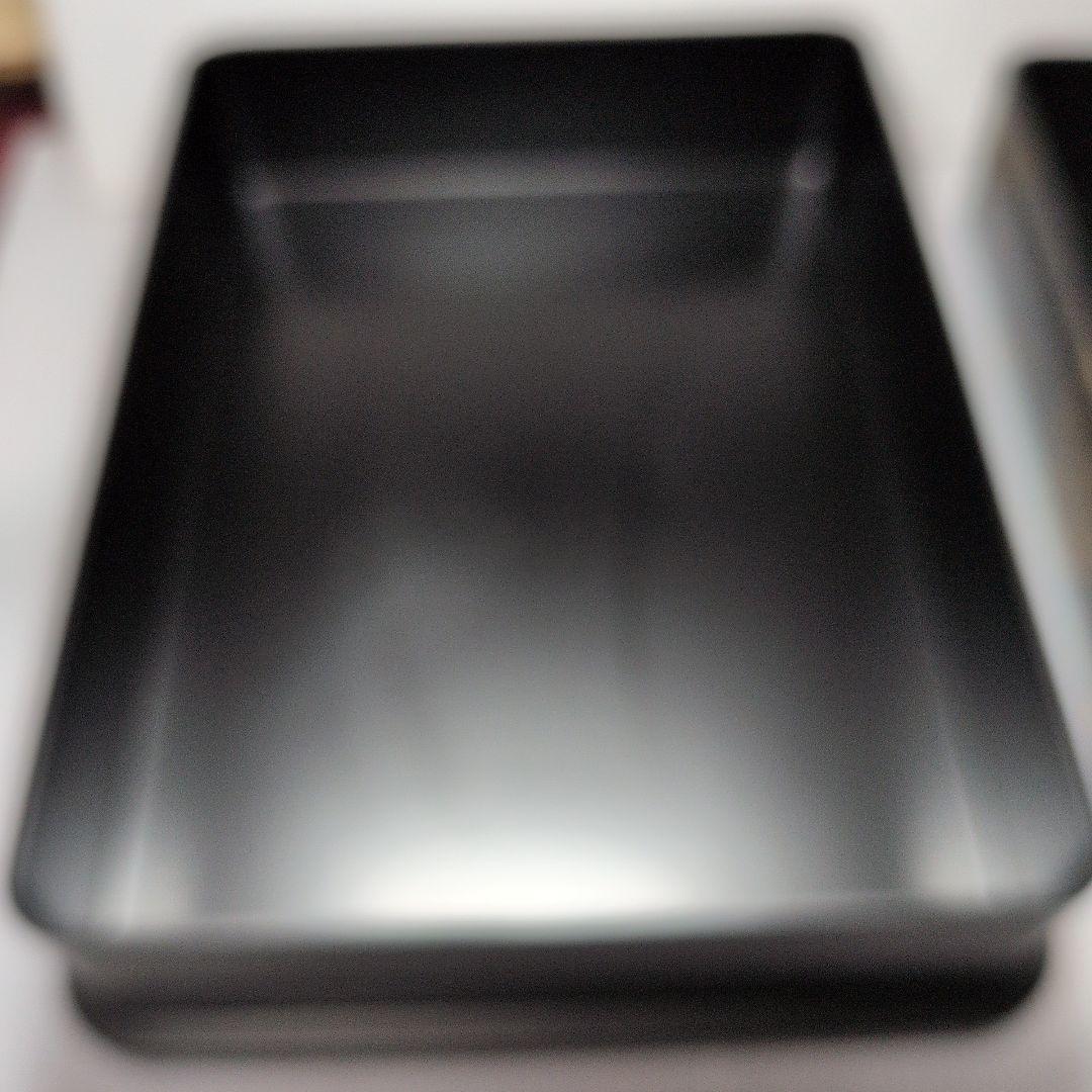 Japanese Lacquer Suzuribako Writing Box, Maki-e Chrysanthemum Pine Flowing Water