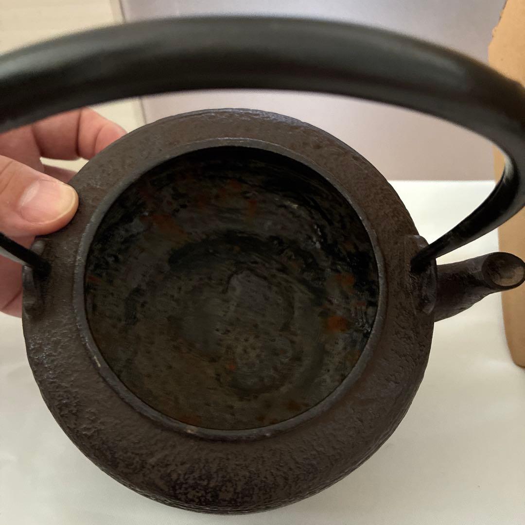 Ryubindo Tetsubin Kettle Cast Iron Tea Ceremony Iron Ware with Tomobako