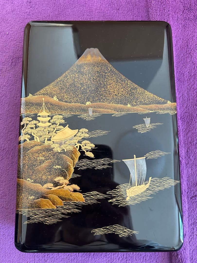 Fuji Landscape Maki-e Lacquer Suzuribako Writing Box Set with Tomobako, Marked Taka
