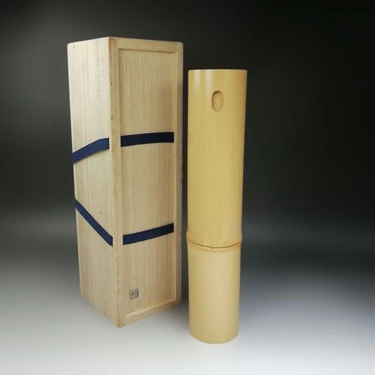 Sochiku Bamboo Flower Vase (Take Hanaire) with Signed Tomobako, Tea Ceremony