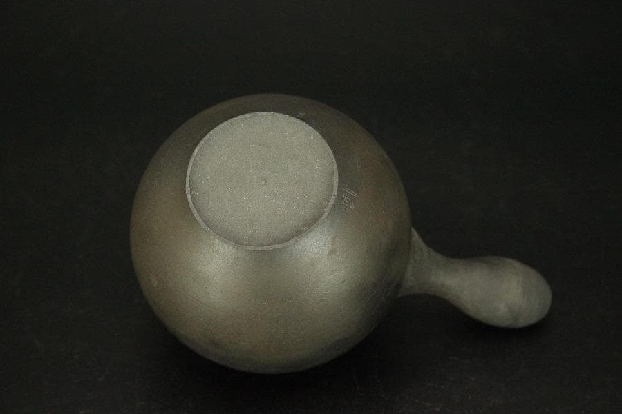 Kuroda Takashi Kasama Yaki Yokote Teapot Yakishime Stoneware with Tomobako