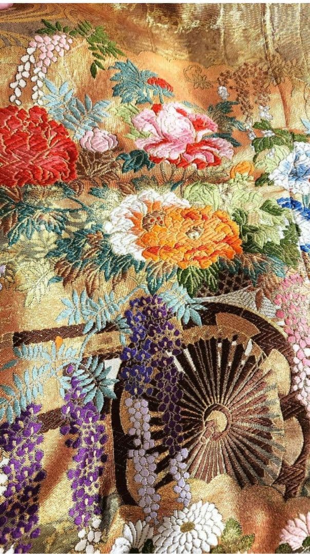 Iro-Uchikake Bridal Kimono Silk Gold Thread Embroidery Hanaguruma Peony Chrysanthemum