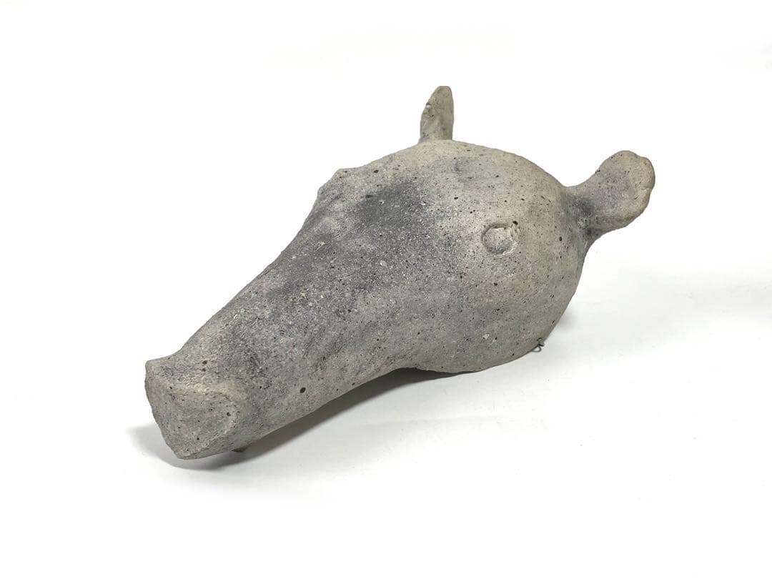 Ken Mihara Stoneware Beast-Head Wall-Hanging Flower Vase, Signed Solo Exhibition Work