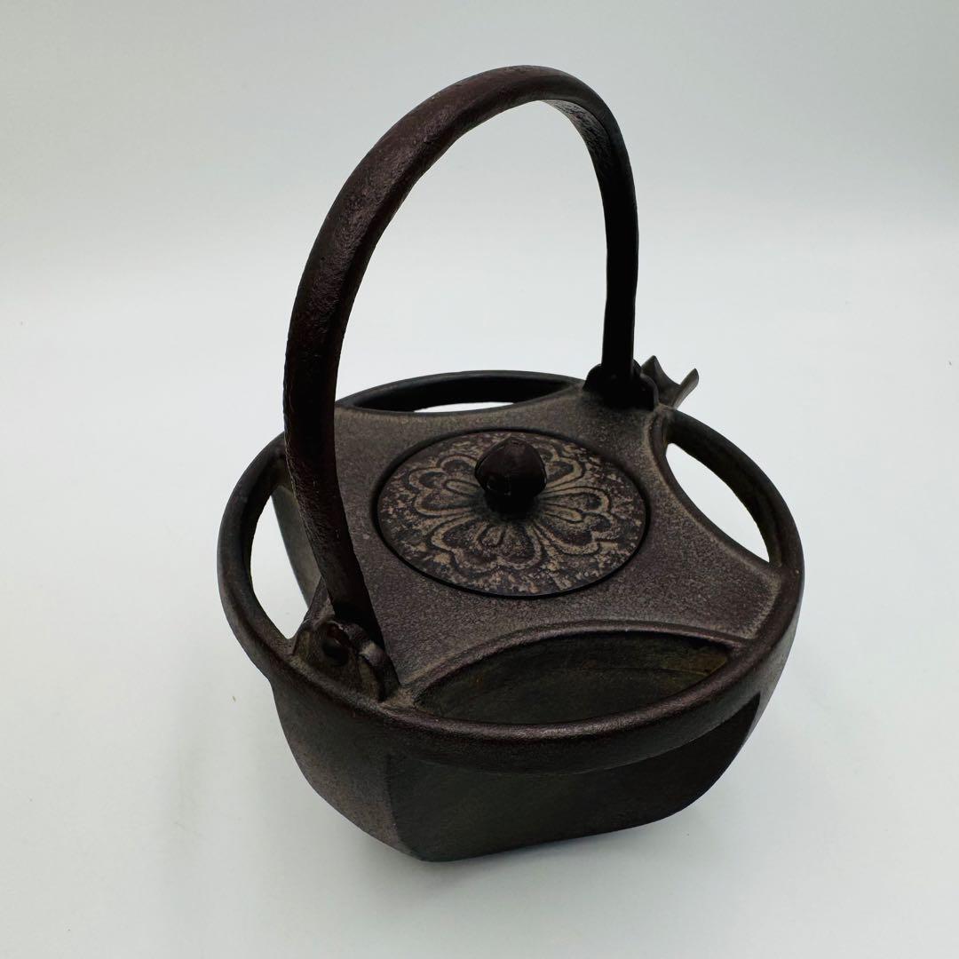 Takahashi Keiten Choshi Sake Server Shippo Design, Tomobako