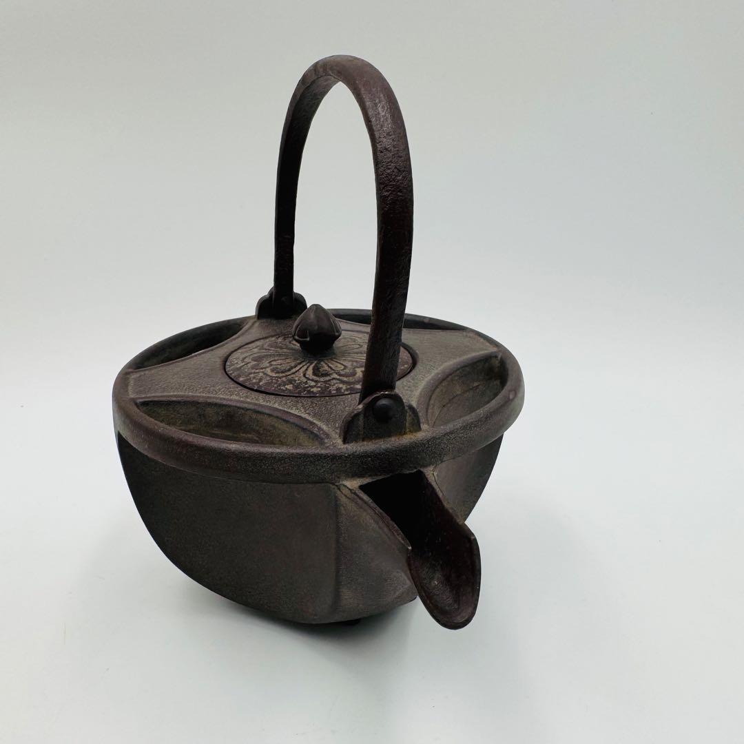 Takahashi Keiten Choshi Sake Server Shippo Design, Tomobako