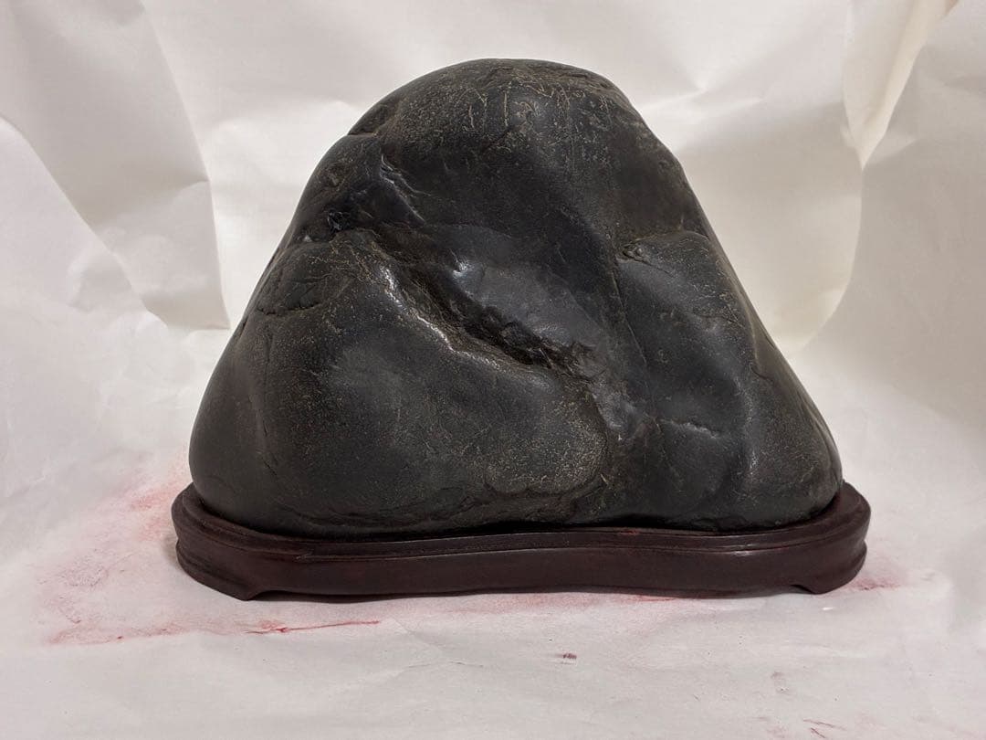 Kamuikotan Makuro-ishi Suiseki Viewing Stone from Hokkaido with Stand