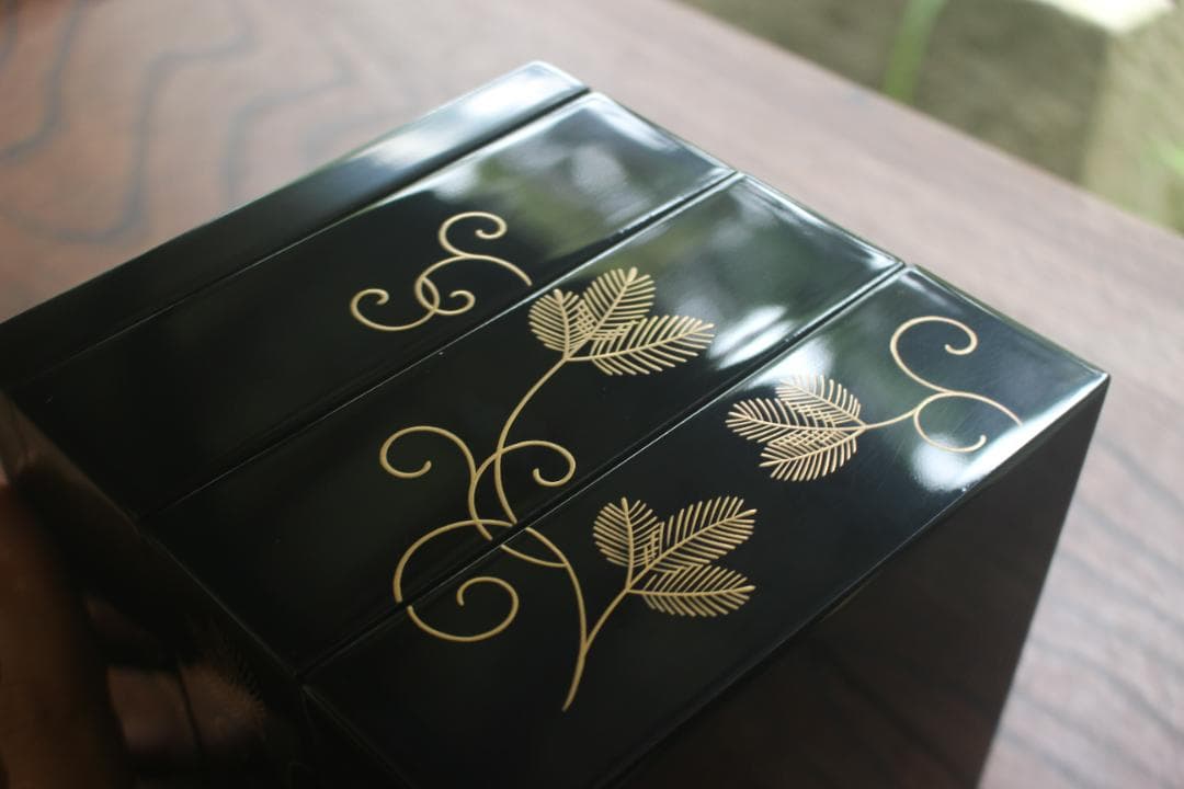 Japanese Lacquer Stacking Jubako Box Set with Fern Scroll Maki-e, Trays & Plates